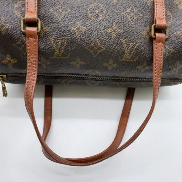 Authentic LOUIS VUITTON Monogram Papillon 26 Hand Bag 427-051825 - Picture 6 of 12